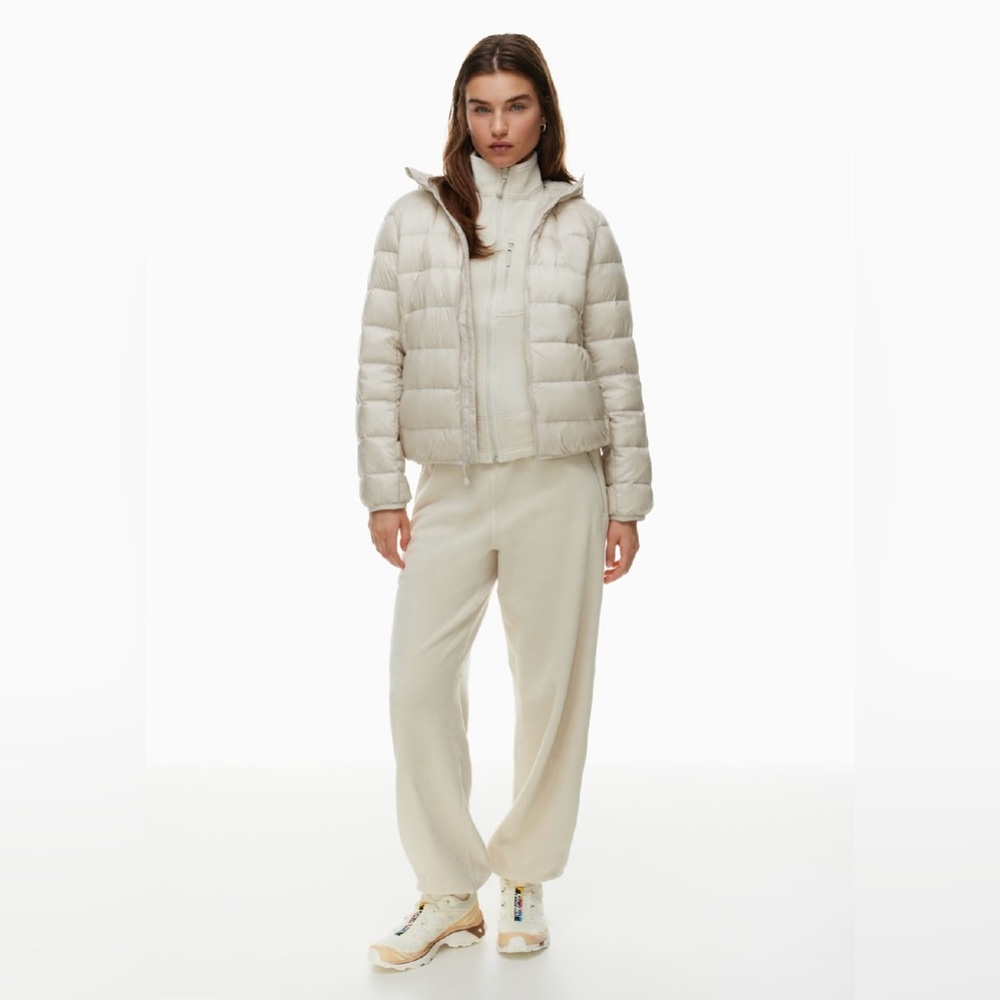 Aritzia TNA Little Fuzzy Puff Fleece-lined Jacket Pearl White/Offwhite S